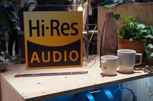 Hi-Res Audio logo 